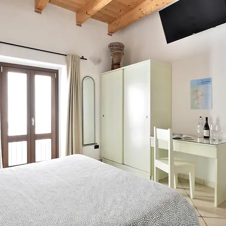 Al Vicoletto - Genuine Hospitality & Private Parking 2* Tortolì