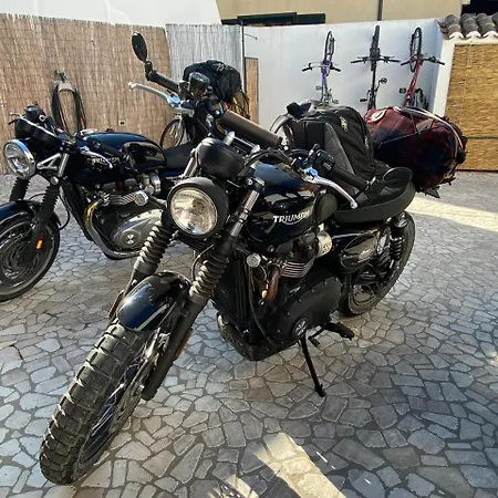 Al Vicoletto - Genuine Hospitality & Private Parking 2*