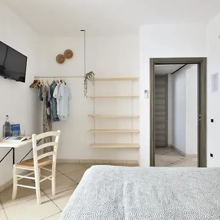 Al Vicoletto - Genuine Hospitality & Private Parking 2* Tortolì
