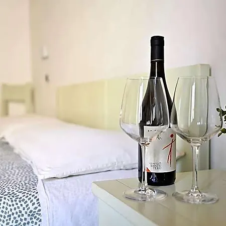 Al Vicoletto - Genuine Hospitality & Private Parking לינה וארוחת בוקר